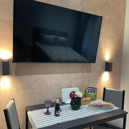 Prism Free Private Parking Apartment Thessaloniki
