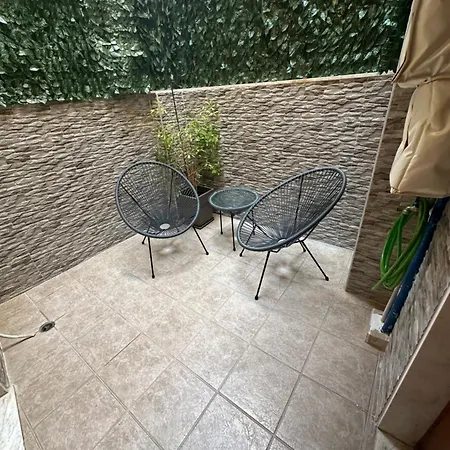 Apartment Prism Free Private Parking